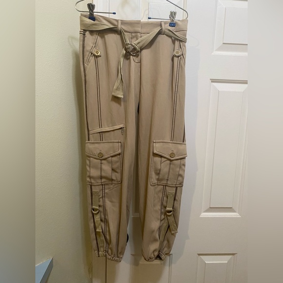BEBE Cropped Silk Blend Cargo Style Pants in Sand .. SIZE 0 (XS) - Picture 2 of 14